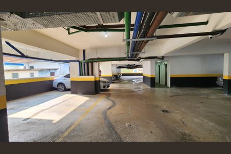 Apartamento para alugar com 101m², 2 quartos e 1 vaga Apartamento para alugar com 101m², 2 quartos e 1 vagaGaragem