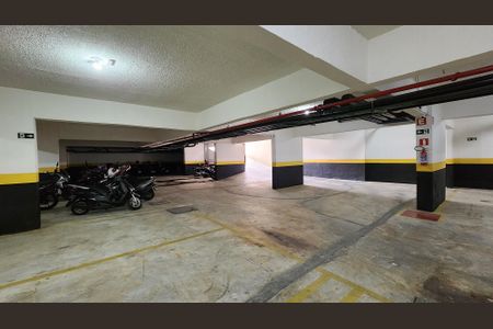 Apartamento para alugar com 101m², 2 quartos e 1 vaga Apartamento para alugar com 101m², 2 quartos e 1 vagaGaragem