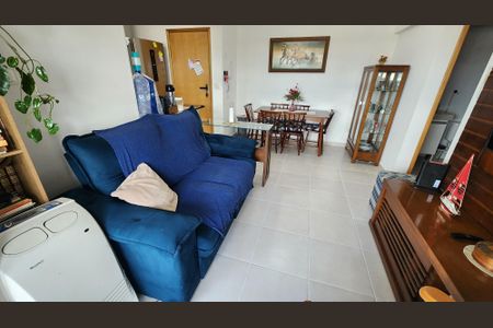 Apartamento para alugar com 101m², 2 quartos e 1 vaga Apartamento para alugar com 101m², 2 quartos e 1 vagaSala