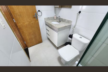 Apartamento para alugar com 101m², 2 quartos e 1 vaga Apartamento para alugar com 101m², 2 quartos e 1 vagaBanheiro