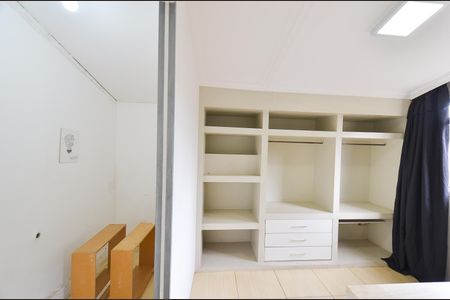 Casa à venda com 120m², 2 quartos e 1 vagaQuarto 2/ closet