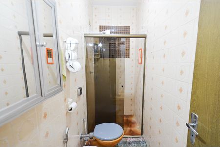 Casa à venda com 120m², 2 quartos e 1 vagaBanheiro