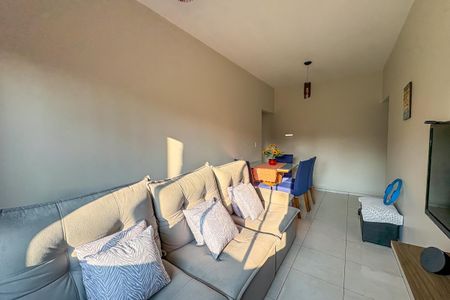 Apartamento à venda com 62m², 2 quartos e 1 vaga Apartamento à venda com 62m², 2 quartos e 1 vagaSala