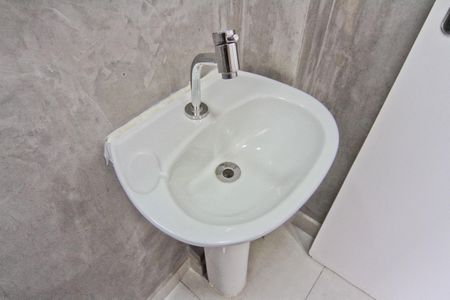 Apartamento à venda com 70m², 2 quartos e 1 vagaÁrea de Serviço