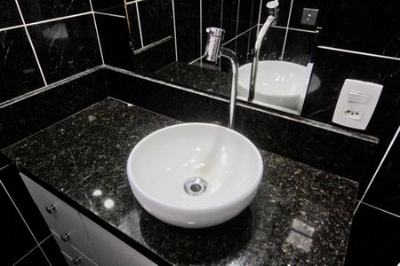 Apartamento à venda com 70m², 2 quartos e 1 vagaBanheiro