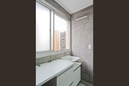 Apartamento à venda com 70m², 2 quartos e 1 vagaÁrea de Serviço