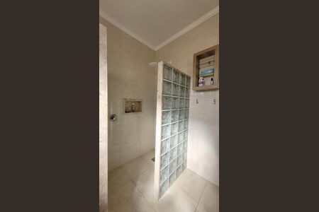 Casa à venda com 280m², 3 quartos e 6 vagasBanheiro Social