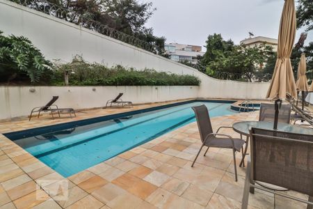 Apartamento à venda com 187m², 4 quartos e 2 vagas Apartamento à venda com 187m², 4 quartos e 2 vagasÁrea comum