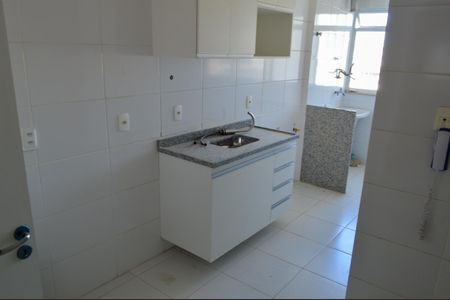 Apartamento à venda com 187m², 4 quartos e 2 vagas Apartamento à venda com 187m², 4 quartos e 2 vagasCozinha