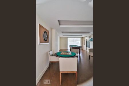 Apartamento à venda com 187m², 4 quartos e 2 vagas Apartamento à venda com 187m², 4 quartos e 2 vagasÁrea comum