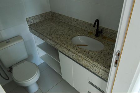 Apartamento à venda com 187m², 4 quartos e 2 vagas Apartamento à venda com 187m², 4 quartos e 2 vagasBanheiro