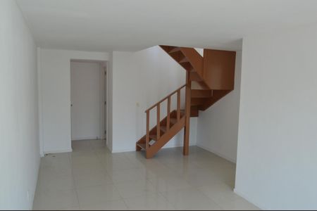 Apartamento à venda com 187m², 4 quartos e 2 vagas Apartamento à venda com 187m², 4 quartos e 2 vagasSala