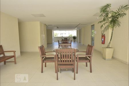 Apartamento à venda com 187m², 4 quartos e 2 vagas Apartamento à venda com 187m², 4 quartos e 2 vagasÁrea comum