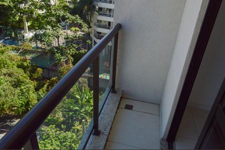 Apartamento à venda com 169m², 3 quartos e 1 vagaVaranda da Suíte