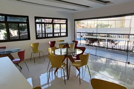 Apartamento à venda com 169m², 3 quartos e 1 vagaÁrea comum - Salão de festas