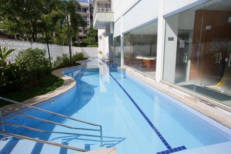 Apartamento à venda com 121m², 2 quartos e 1 vagaÁrea comum - Piscina
