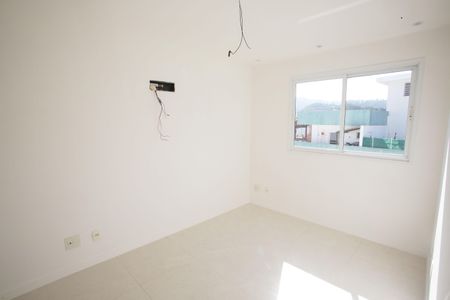 Apartamento à venda com 121m², 2 quartos e 1 vagaSuíte