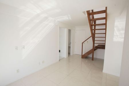 Apartamento à venda com 121m², 2 quartos e 1 vagaSala