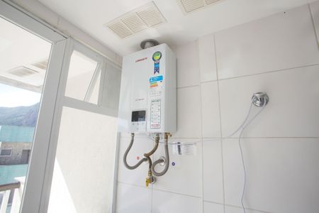 Apartamento à venda com 121m², 2 quartos e 1 vagaÁrea de Serviço