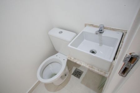 Apartamento à venda com 121m², 2 quartos e 1 vagaBanheiro Social