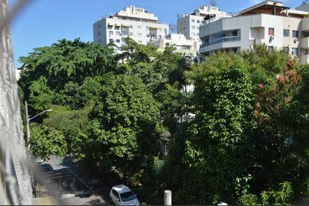 Apartamento à venda com 84m², 3 quartos e 1 vaga Apartamento à venda com 84m², 3 quartos e 1 vagaVista da Varanda