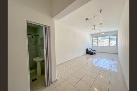 Apartamento para alugar com 42m², 1 quarto e sem vagaSala/Quarto