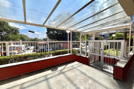 Apartamento à venda com 70m², 2 quartos e 2 vagas Apartamento à venda com 70m², 2 quartos e 2 vagasHall de entrada