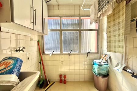 Apartamento à venda com 70m², 2 quartos e 2 vagas Apartamento à venda com 70m², 2 quartos e 2 vagasÁrea de Serviço