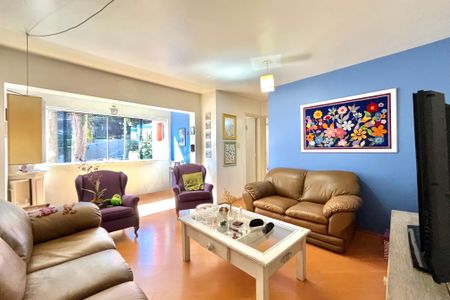 Apartamento à venda com 70m², 2 quartos e 2 vagas Apartamento à venda com 70m², 2 quartos e 2 vagasSala