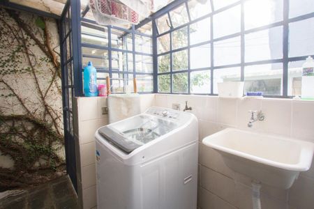 Casa à venda com 350m², 3 quartos e 3 vagasÁrea de Serviço