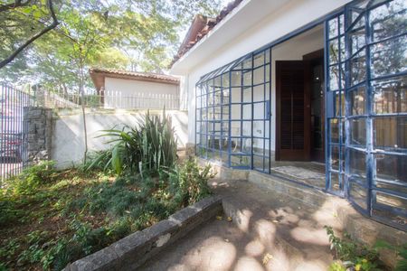 Casa à venda com 350m², 3 quartos e 3 vagasÁrea Externa