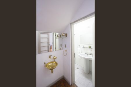 Casa à venda com 350m², 3 quartos e 3 vagasLavabo