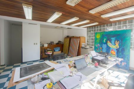 Casa à venda com 350m², 3 quartos e 3 vagasÁrea Privativa