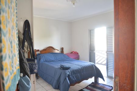 Casa à venda com 275m², 3 quartos e 2 vagasQuarto 1