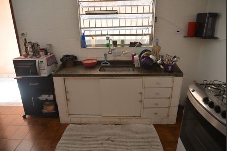 Casa à venda com 275m², 3 quartos e 2 vagasCozinha