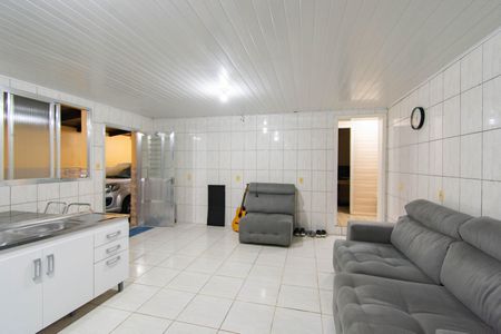 Casa à venda com 186m², 3 quartos e 3 vagas Casa à venda com 186m², 3 quartos e 3 vagasCozinha
