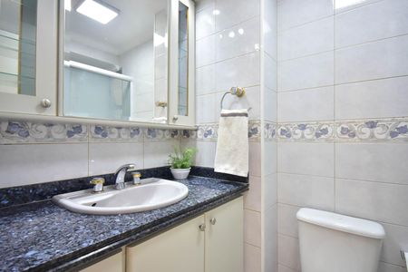 Apartamento para alugar com 84m², 3 quartos e 2 vagasBanheiro Social