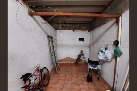 Casa à venda com 175m², 2 quartos e 2 vagas