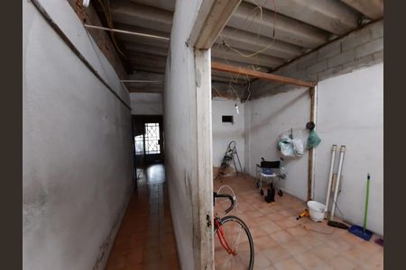 Casa à venda com 175m², 2 quartos e 2 vagas