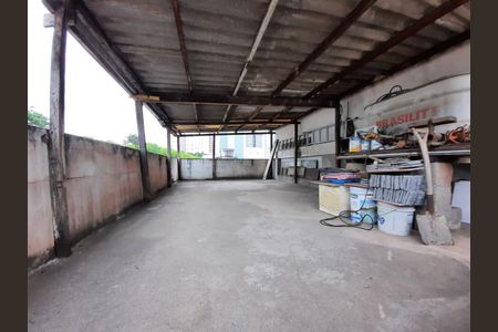 Casa à venda com 175m², 2 quartos e 2 vagas