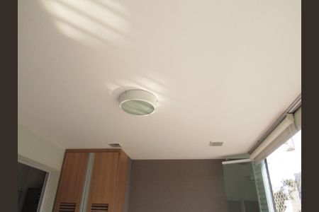 Apartamento à venda com 65m², 2 quartos e 1 vagaVaranda