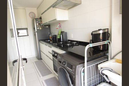 Apartamento à venda com 65m², 2 quartos e 1 vagaCozinha