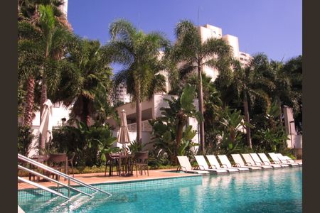 Apartamento à venda com 65m², 2 quartos e 1 vagaPiscina