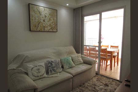 Apartamento à venda com 65m², 2 quartos e 1 vagaSala