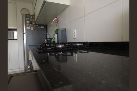 Apartamento à venda com 65m², 2 quartos e 1 vagaCozinha