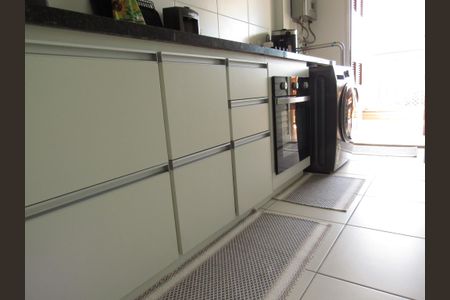 Apartamento à venda com 65m², 2 quartos e 1 vagaCozinha