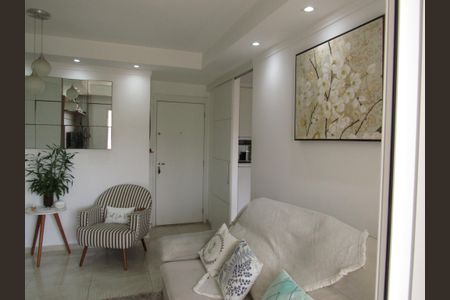 Apartamento à venda com 65m², 2 quartos e 1 vagaSala