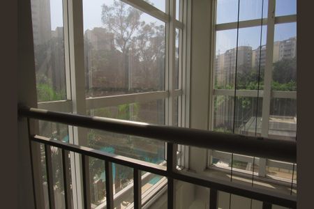 Apartamento à venda com 65m², 2 quartos e 1 vagaÁrea comum