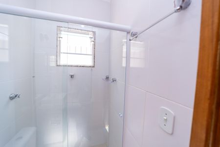 Casa à venda com 112m², 2 quartos e 2 vagasBanheiro do Quarto 1