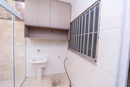 Casa à venda com 112m², 2 quartos e 2 vagasÁrea de Serviço